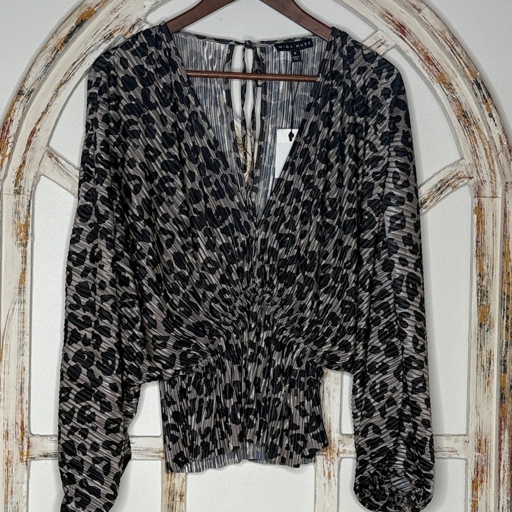 Miou Muse Animal Print Women's Top- Size Small- NWT